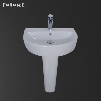 Haute carrée 560mm du lavabo sur pied de salle de bains de trou simple 840mm au loin