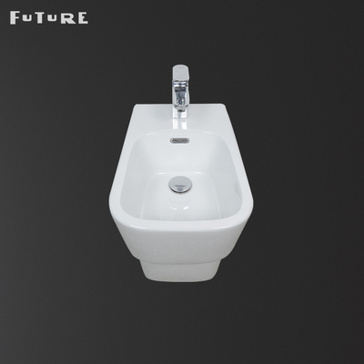 Articles sanitaires en céramique de style européen de bidet de la double salle de bains 3L/6L de flux