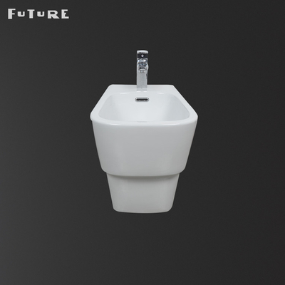 Articles sanitaires en céramique de style européen de bidet de la double salle de bains 3L/6L de flux