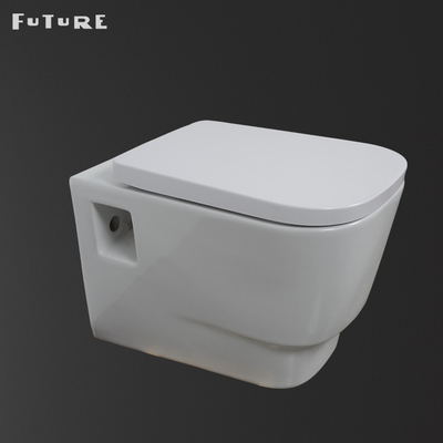 La toilette sans monture de bâti de mur a caché la résistance à l'usure de réservoir
