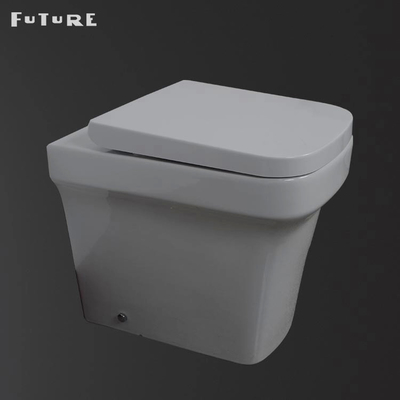 Contemporain antibactérien de nouveau à la toilette 360*520*420MM de mur